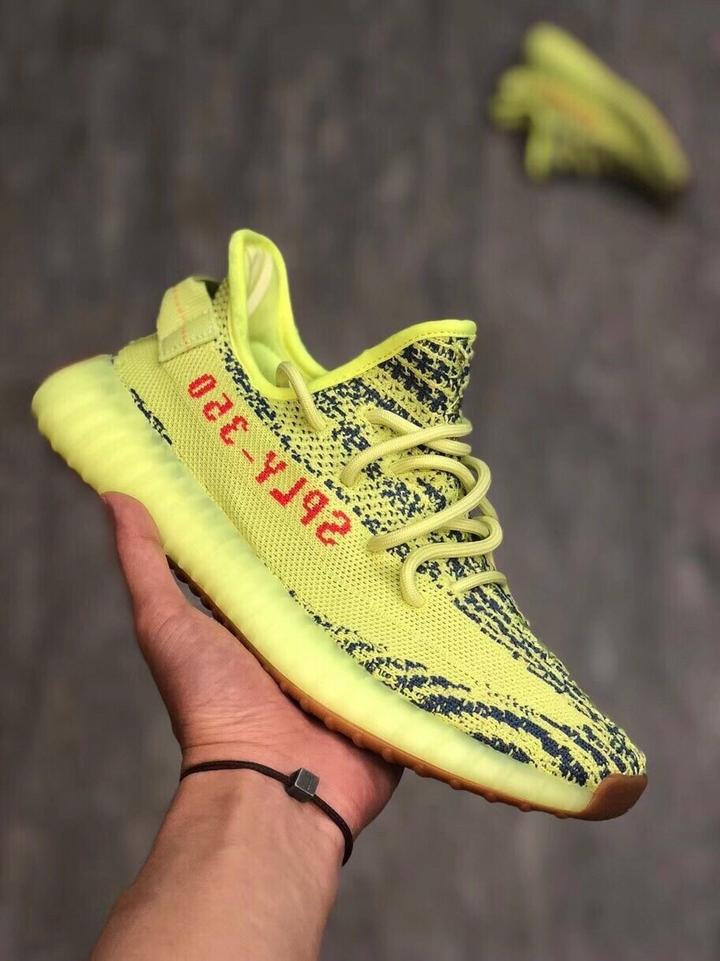 ADIDAS -  Yeezy Boost 350 V2 Zebra Yellow